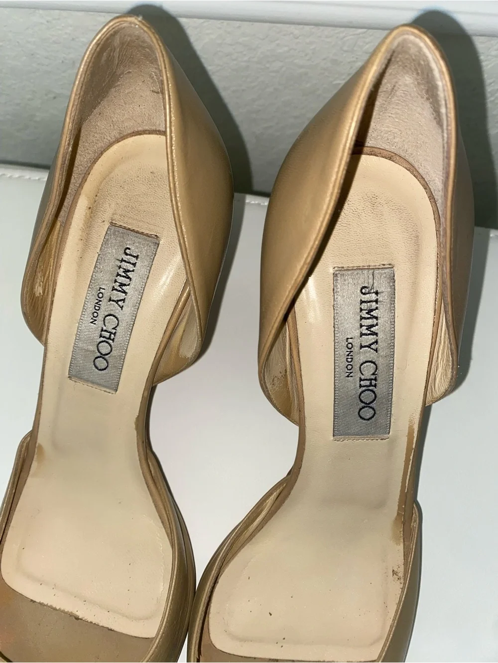 Jimmy Choo Logan Beige Leather Peep-Toe Pumps Sz 36.5/6.5 DAMAGED HEEL PROJECT